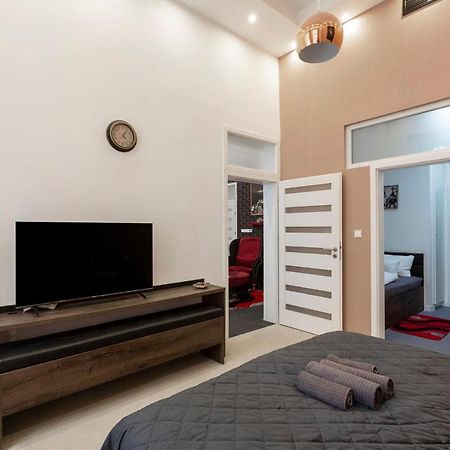 Exclusive Marilyn Apartment In The Heart Of Budapest Exterior photo